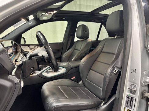 Used 2020 Mercedes-Benz GLE 450 4MATIC w/ MBUX Technology Package image 17