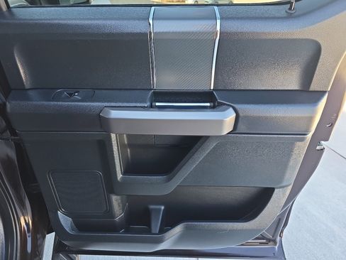 Used 2019 Ford F150 XLT w/ Equipment Group 302A Luxury image 19