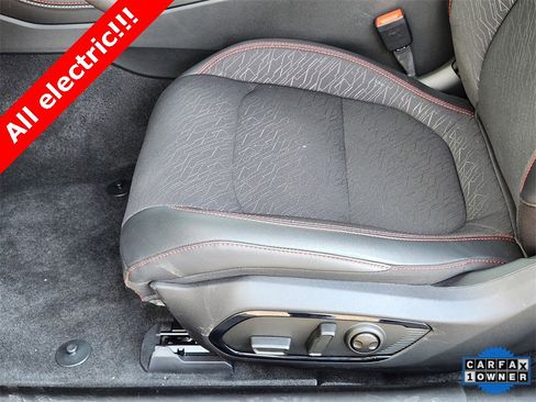 Used 2025 Dodge Charger R/T w/ Quick Order Package 25M R/T image 8