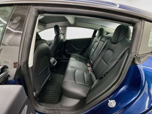 Used 2023 Tesla Model 3 Standard Range RWD image 28