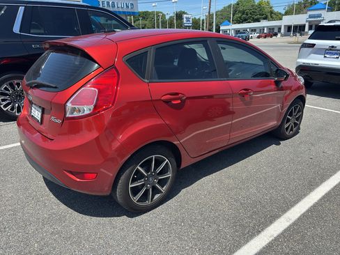 Used 2019 Ford Fiesta SE w/ Equipment Group 201A FWD image 12