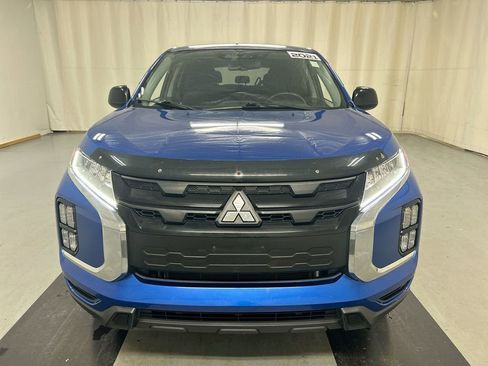 Used 2021 Mitsubishi Outlander Sport LE image 3