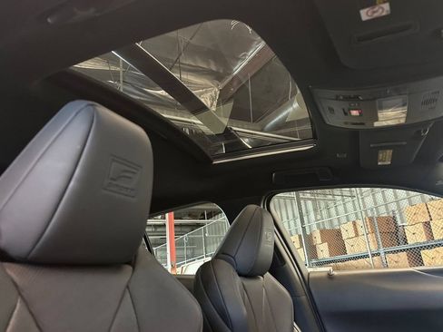 Used 2019 Lexus UX 200 F Sport w/ F Sport Premium Package FWD image 17