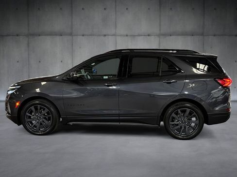 Used 2022 Chevrolet Equinox RS w/ RS Leather Package FWD image 2
