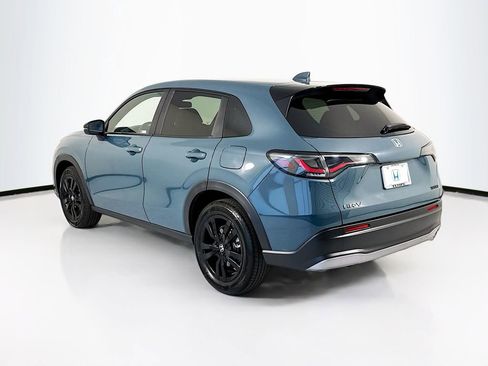 Certified 2026 Honda HR-V Sport image 7