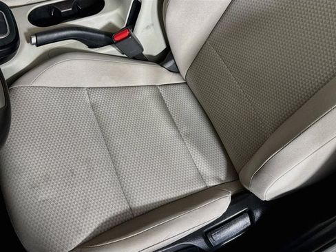 Certified 2023 Kia Soul LX FWD image 18