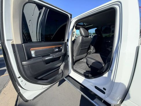 Used 2016 RAM 1500 Laramie w/ Convenience Group AWD/4WD image 19