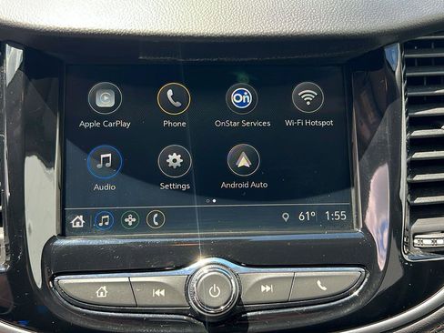 Used 2019 Chevrolet Trax LT w/ LT Convenience Package AWD/4WD image 25