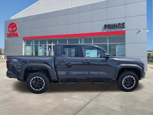 New 2026 Toyota Tacoma TRD Off-Road AWD/4WD image 3