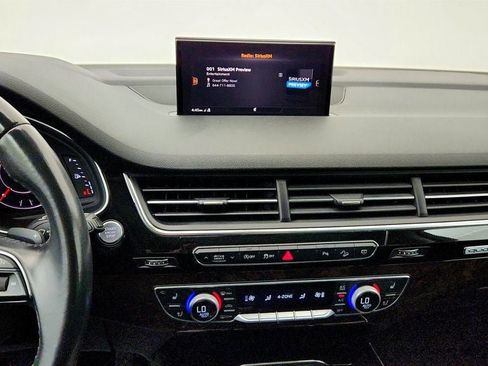 Used 2018 Audi Q7 3.0T Prestige AWD/4WD image 18
