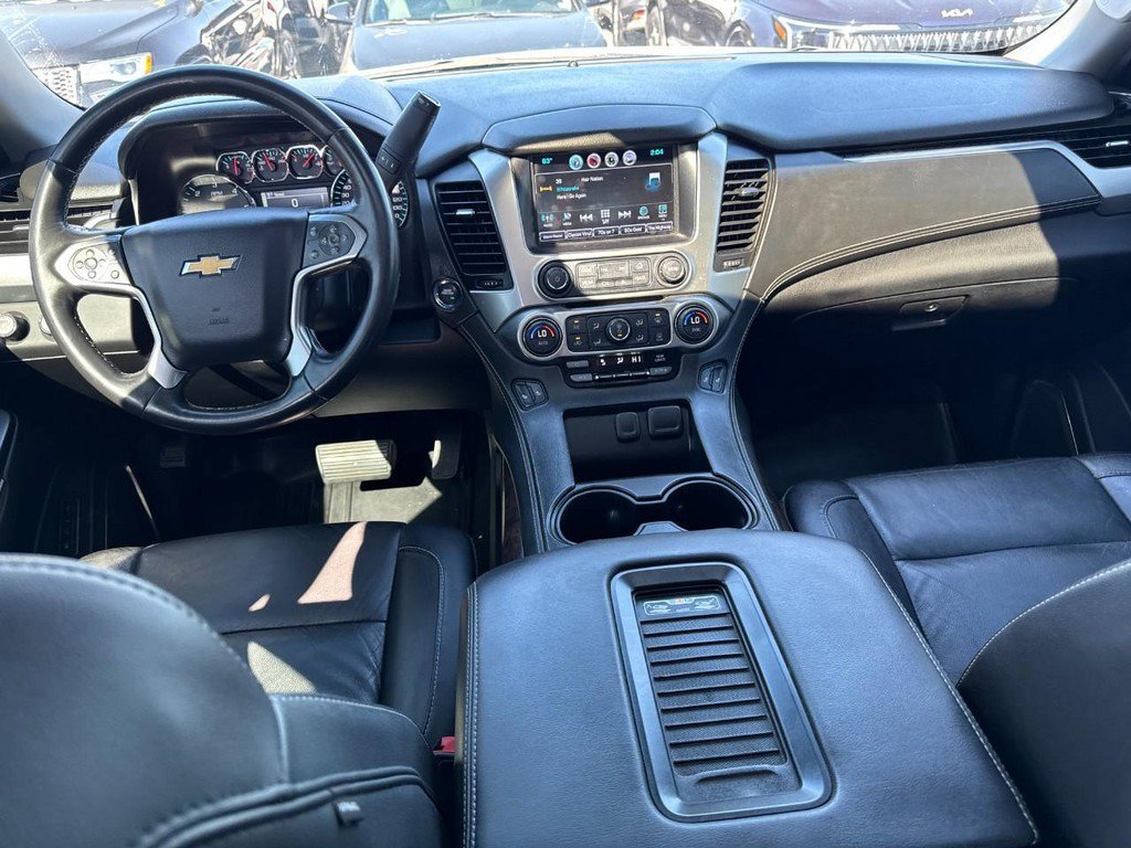 Used 2016 Chevrolet Tahoe LT w/ Luxury Package AWD/4WD image 13