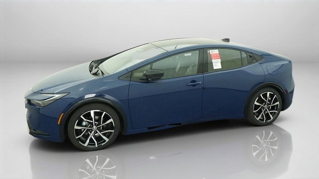 New 2026 Toyota Prius Plug-In Hybrid w/ Limited Premium Package FWD image 3