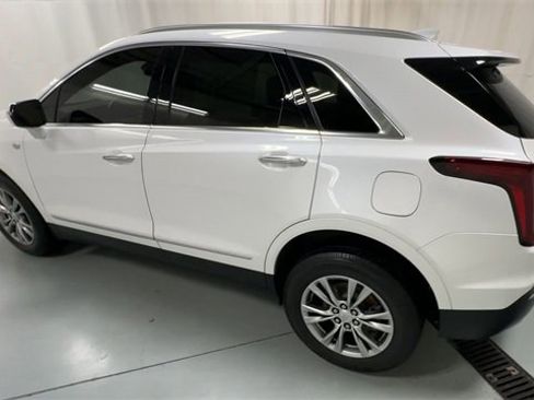 Used 2022 Cadillac XT5 Premium Luxury image 6