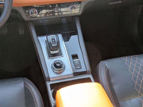 Used 2022 Mitsubishi Outlander SEL image 21