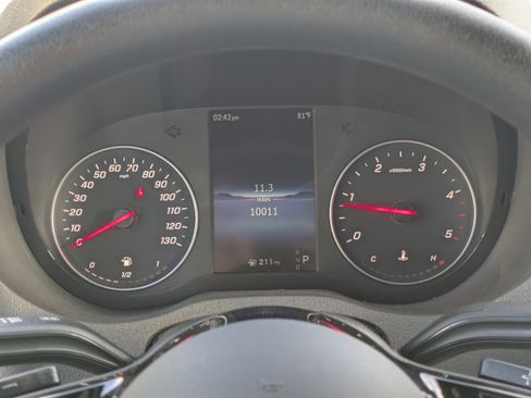 Used 2025 Mercedes-Benz Sprinter 2500 image 17