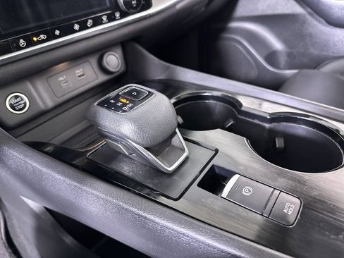 Used 2021 Nissan Rogue SV w/ Premium Package image 52