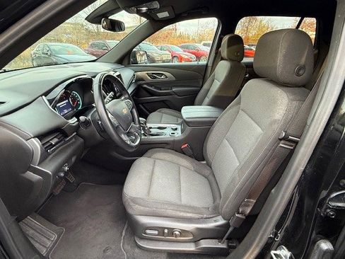 Certified 2023 Chevrolet Traverse LT image 14