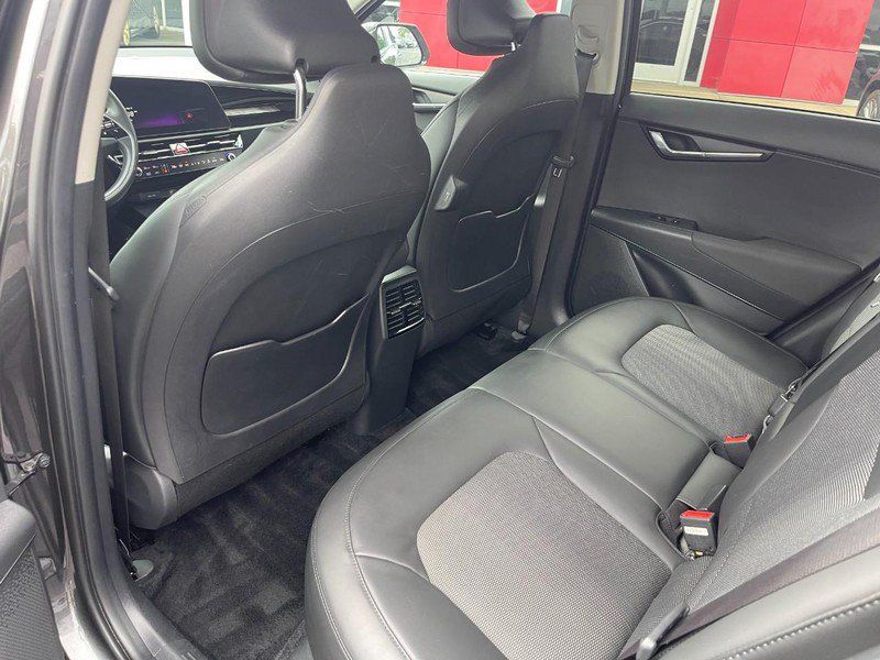 Used 2023 Kia Niro Wind w/ Wind Preserve Package FWD image 18