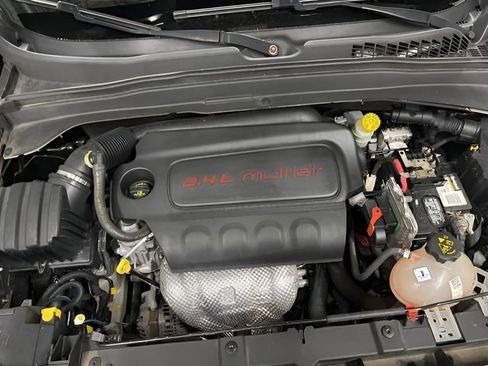 Used 2015 Jeep Renegade Trailhawk w/ Safety & Security Group I image 26