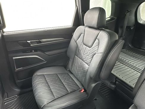 Used 2025 Kia Telluride SX Prestige X-Pro image 14