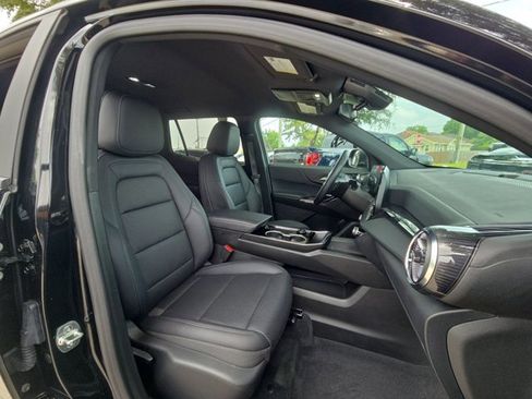 Used 2026 Chevrolet Equinox LT w/ Convenience Package II FWD image 19