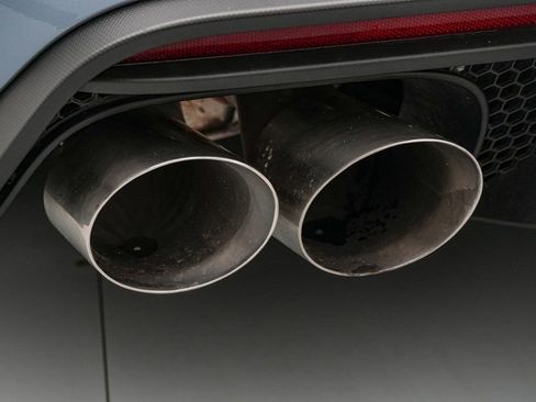 Certified 2022 Ford Mustang Shelby GT500 w/ Technology Package image 33