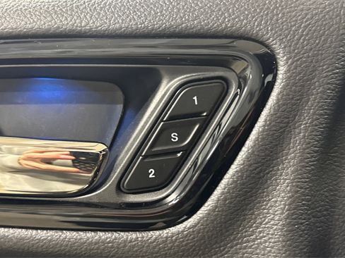 Used 2025 Dodge Durango R/T image 16