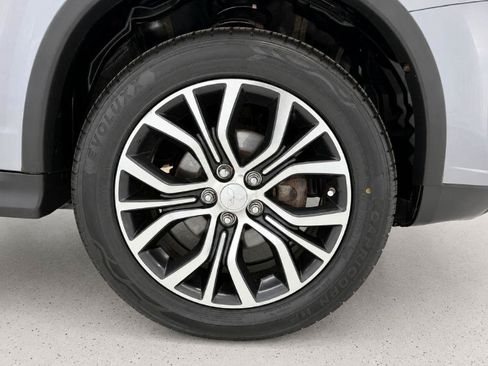 Used 2017 Mitsubishi Outlander Sport ES AWD/4WD image 28