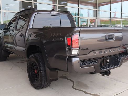 Used 2023 Toyota Tacoma TRD Pro AWD/4WD image 6
