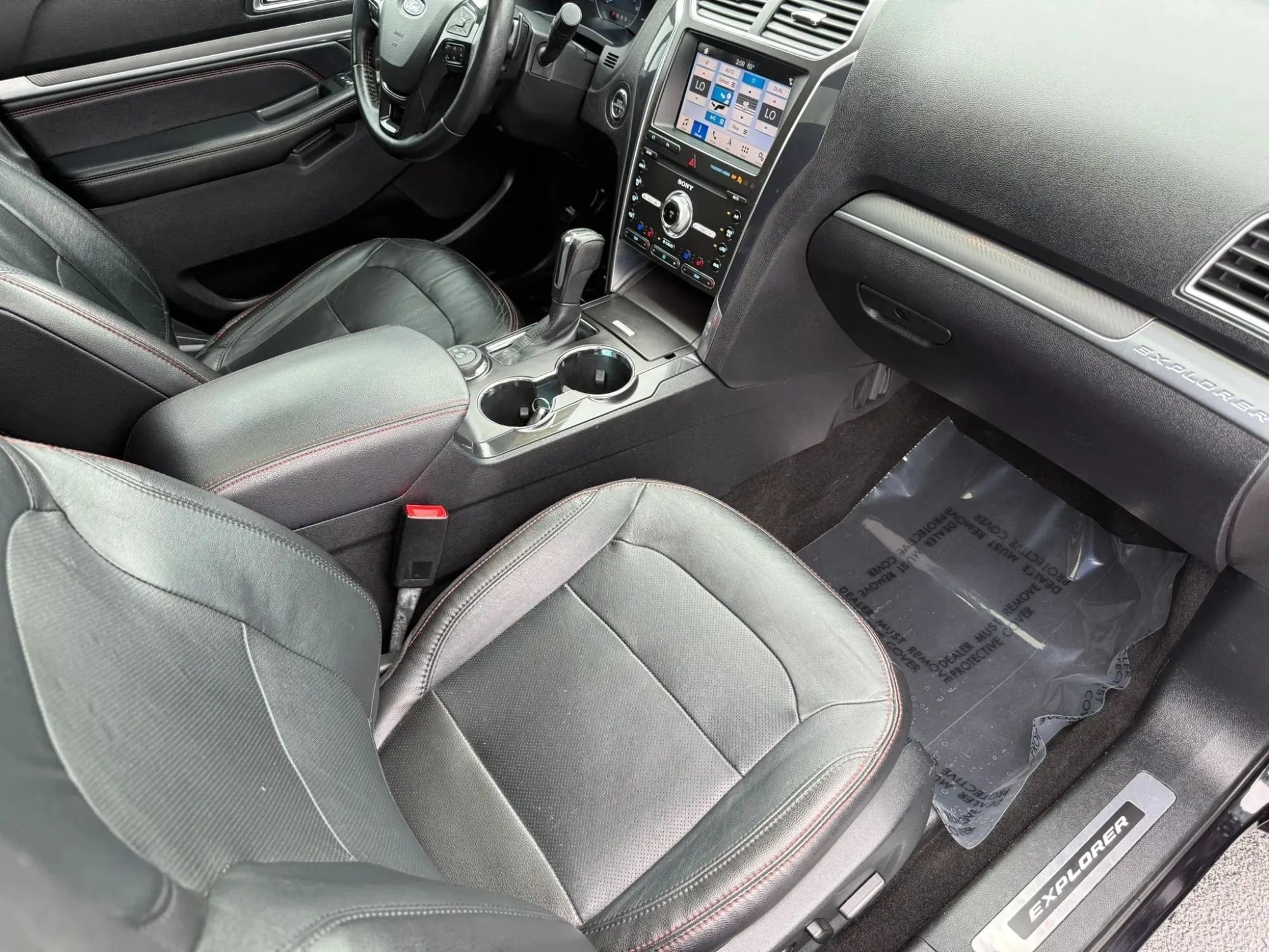 Used 2019 Ford Explorer Sport w/ Equipment Group 401A AWD/4WD image 29