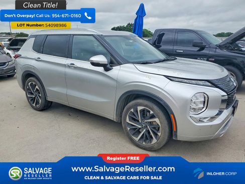 Used 2023 Mitsubishi Outlander SEL FWD image 5