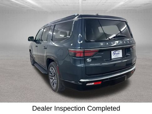 Used 2024 Jeep Wagoneer Series II w/ Convenience Group I AWD/4WD image 9