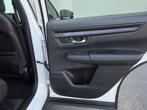 Used 2025 Honda CR-V Sport-L image 53