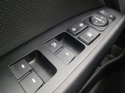 Used 2019 Hyundai Elantra Sport w/ Cargo Package FWD image 27