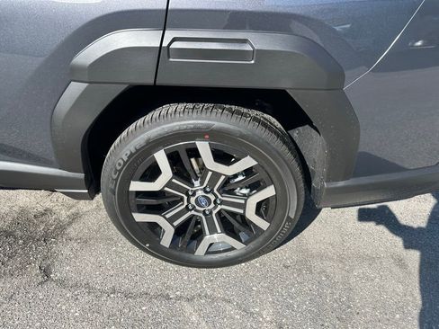 Used 2026 Subaru Outback Touring XT w/ Touring Package image 10