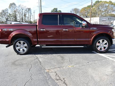 Used 2015 Ford F150 Lariat w/ Equipment Group 502A Luxury image 6