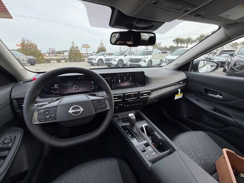 New 2026 Nissan Sentra SV w/ SV Convenience Package image 17