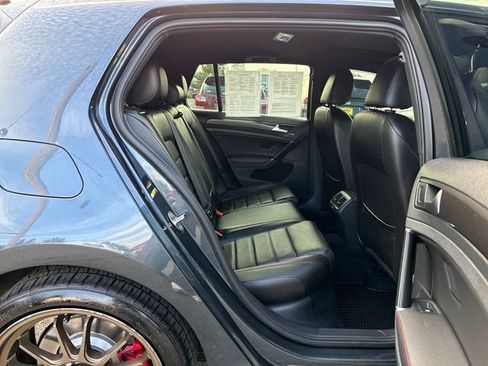 Used 2020 Volkswagen GTI SE FWD image 10