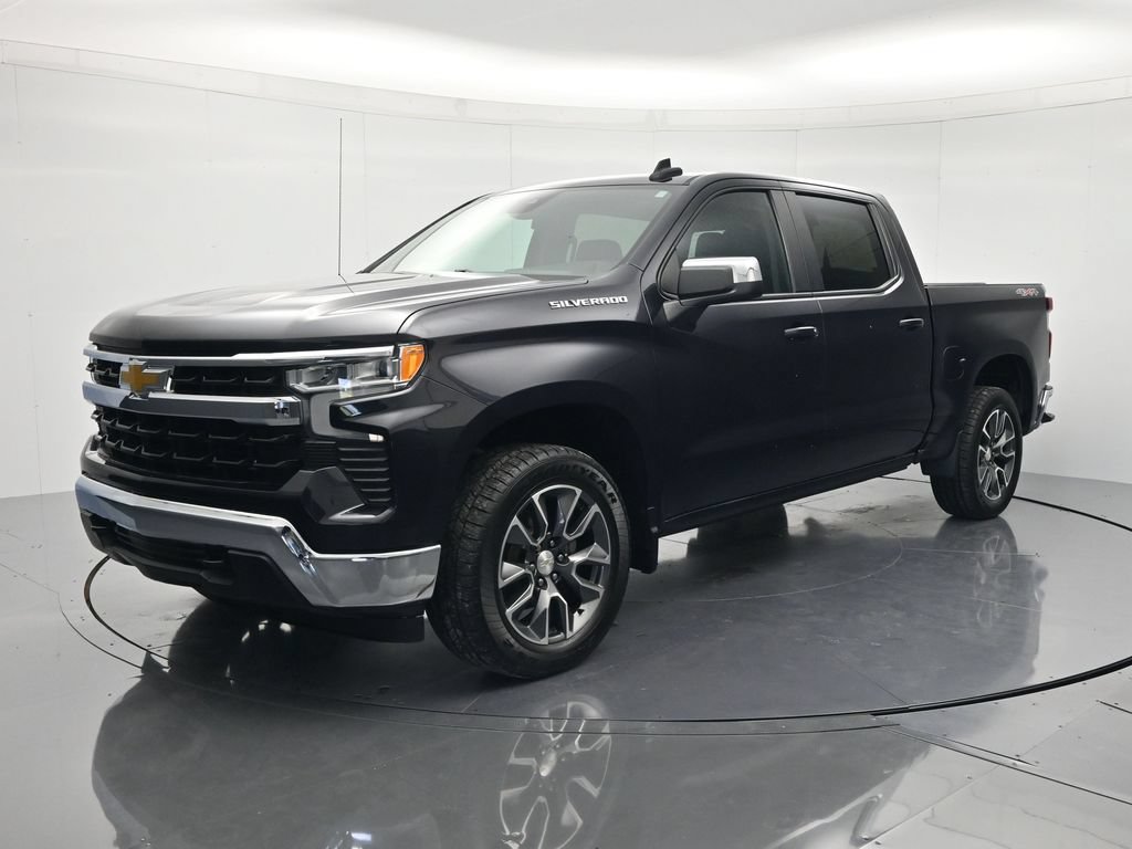 Used 2023 Chevrolet Silverado 1500 LT w/ Convenience Package II AWD/4WD image 1