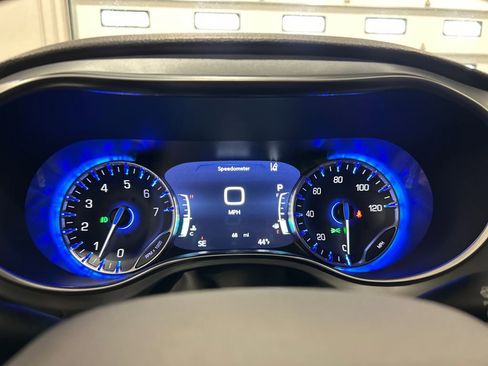 New 2026 Chrysler Pacifica Limited w/ S Appearance Package image 22