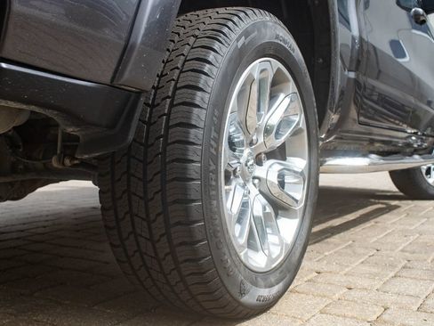 Used 2021 RAM 1500 Laramie w/ Sport Appearance Package AWD/4WD image 47