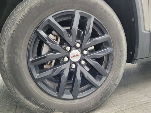 Used 2019 GMC Acadia SLT FWD image 31