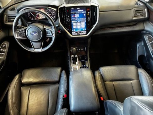 Used 2023 Subaru Ascent Touring AWD/4WD image 3