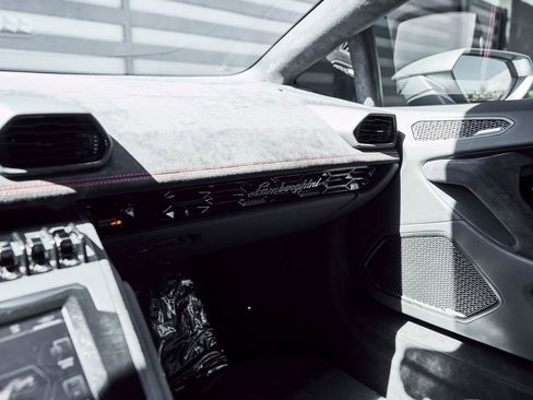 Used 2023 Lamborghini Huracan Tecnica RWD image 67