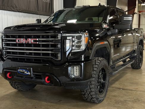 Used 2020 GMC Sierra 2500 AT4 w/ AT4 Premium Package AWD/4WD image 32