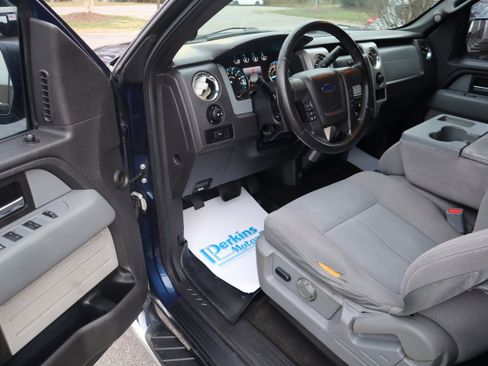Used 2012 Ford F150 XLT w/ XLT Convenience Pkg image 3