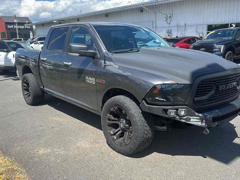 Used 2017 RAM 1500 Big Horn AWD/4WD image 1
