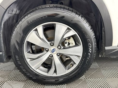 Used 2023 Subaru Ascent Premium w/ Convenience Package image 37