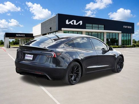 Used 2024 Tesla Model 3 Performance AWD/4WD image 5