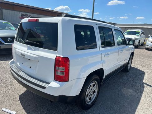 Used 2014 Jeep Patriot Sport FWD image 6